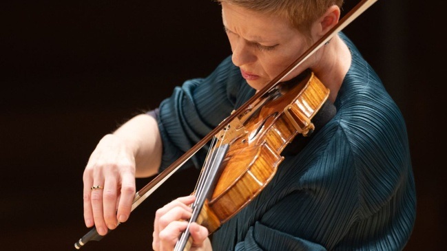 ISABELLE FAUST