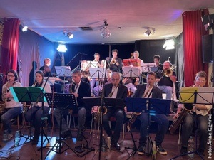 Jazzclub Biergarten: Reutlingen University Big Band
