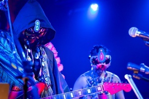 Los Babriks + Cosmica Bandida