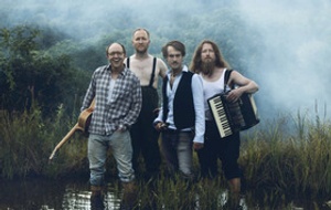 Gankino Circus - Bei den Finnen