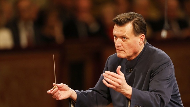 Brahms: Ein deutsches Requiem / Christian Thielemann