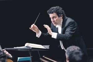 Dvořák »Aus der Neuen Welt« | Alain Altinoglu & hr-Sinfonieorchester