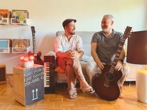 Kontrolliertes Lagerfeuer im Wohnzimmer