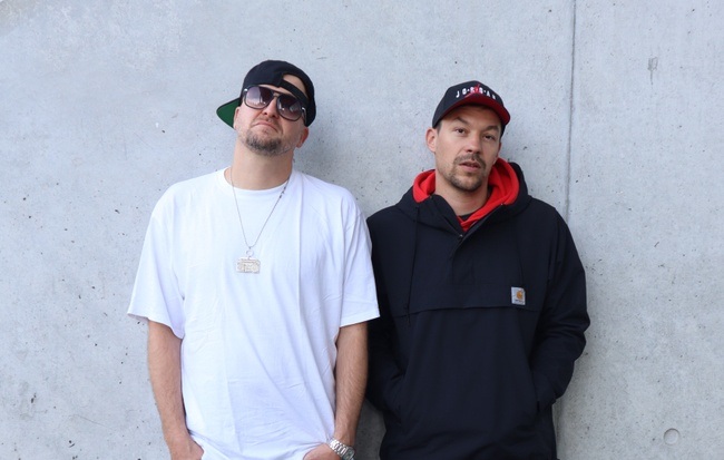 Auf ein Mokka mit Sue - Slojtsch