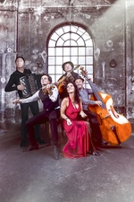 Fulminanter Folk: Von Budapest bis Balkan