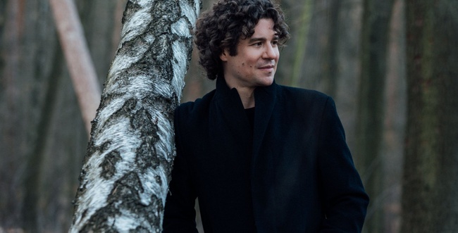 Lisa Batiashvili, Robin Ticciati und das Chamber Orchestra of Europe
