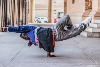 Move Together – Dance Connects