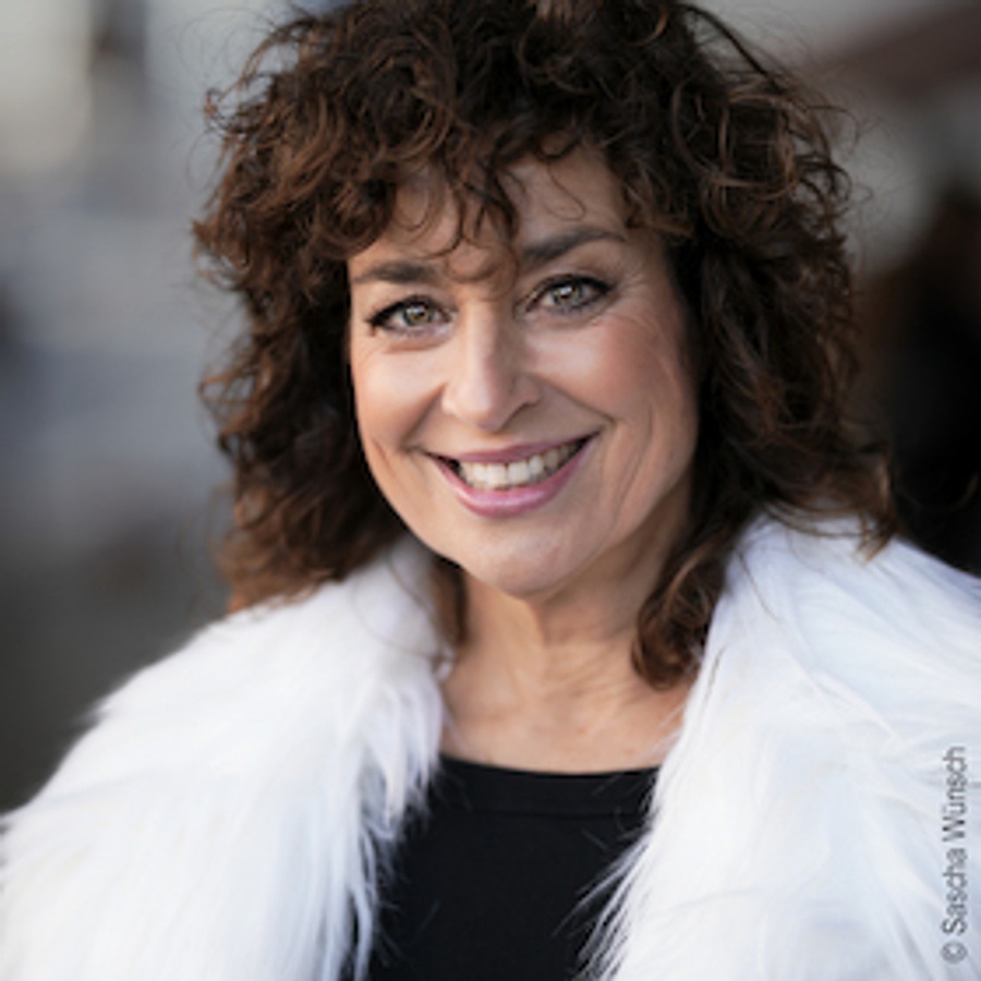 Isabel Varell