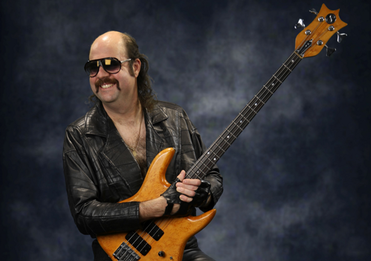 DONNY BENÉT
