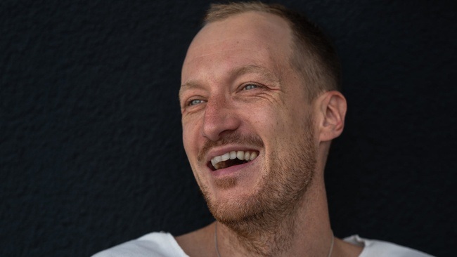 Gynäko.logisch - DER ZERBROCHENE MANN - LIVE