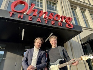 Das Hamburger RUDELSINGEN im Ohnsorg-Theater