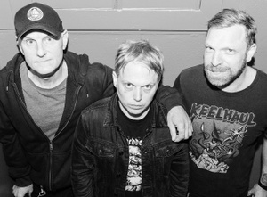 UNSANE
Support: TRUE GLOOM