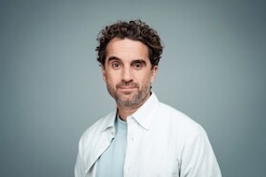 Oliver Wnuk denkt laut und liest was vor