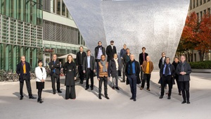 Ensemble Modern: Ryoji Ikeda