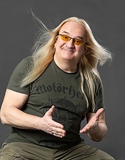 Sven Hieronymus – 50 Jahre lange Haare