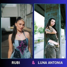 Open Air im Schlosshof: RUBI & LUNA ANTONIA
