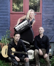 Cathrin Pfeifer's TREZOULÉ