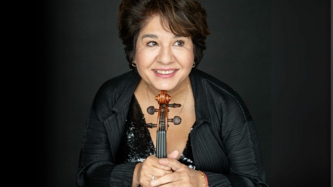 MIHAELA MARTIN & ENRICO PACE