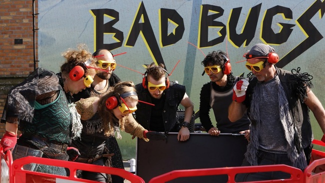 Funkelkonzert L / Bad Bugs