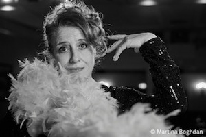 MARY FROM BAVARY - Endlich SOLO !