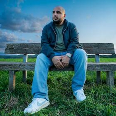 Sezer Oglu - "Reisst euch zusammen!"
