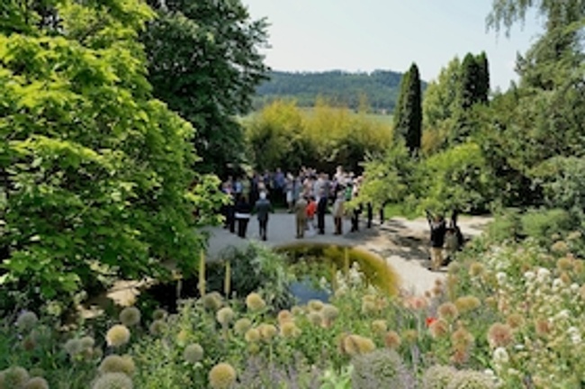 Führung im Doschka Garten 2026