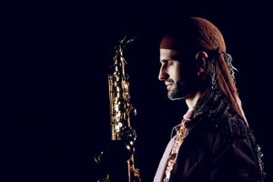 Benjamin Michael  – Saxoloops aus Friedrichshain