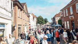 Flohmarkt parallel zum Stadtfest Eutin