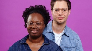 "Man kann auch anders über Rassismus sprechen" – Live-Podcast im PETER EDEL 🎙️