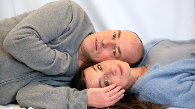 PREMIERE: Constellations