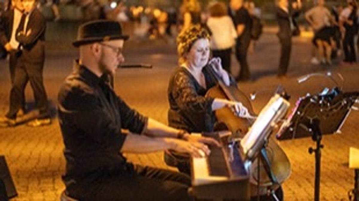 Lax und Lux mit Traumvagabunden