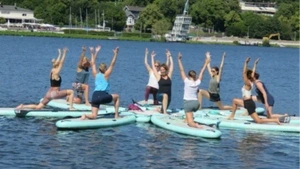 SUP Yoga am Baldeneysee