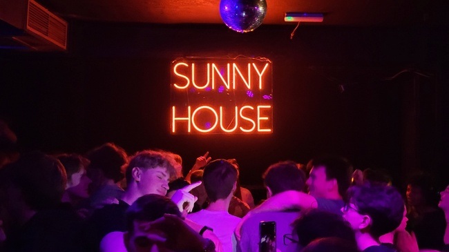 Sunny's Karneval Rave x 3AMRUSH x Koellektiv