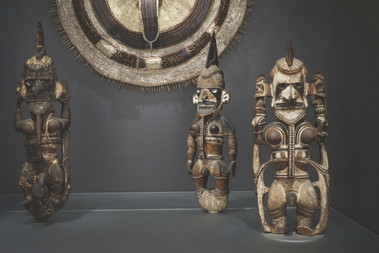 Jenseits der Norm? Ein queerer Blick auf Geschlechter und Sexualitäten in der ethnologischen Sammlung
