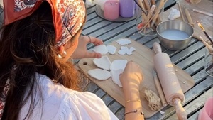 Pottery Workshop with Claymoms