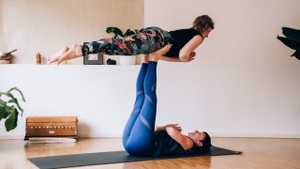 Partner-Yoga- und Akrobatik-Workshop, 11.4.2026