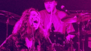 Gefühle Grillen - Konzert mit Nina Freckles