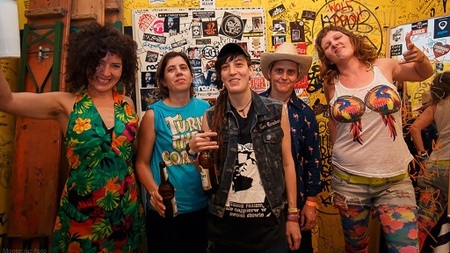 KUMBIA QUEERS (MEX/AR)