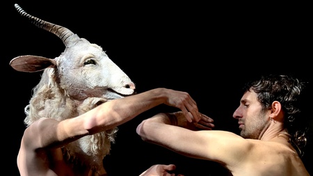 Satiri. Aufführung der Kompanie Virgilio Sieni