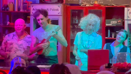 DiT - late Night Show