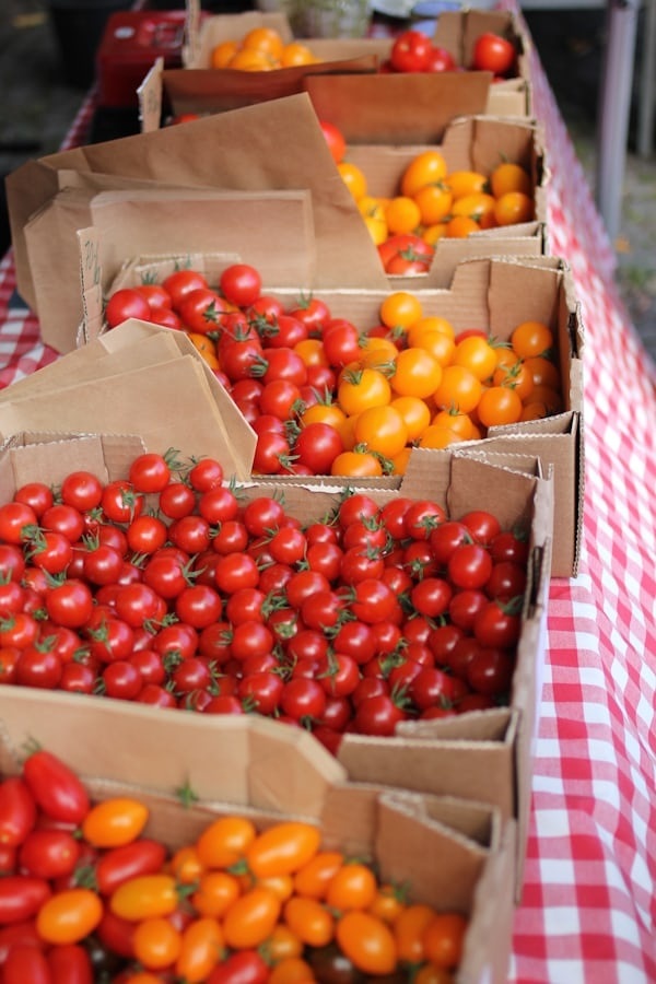 Wochenmarkt am Elisenbrunnen