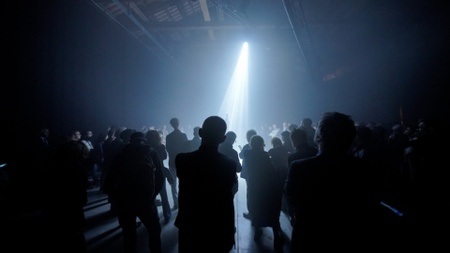 ORBIT – A War Series •  Space Oratorium für KI-Stimmklone, 3 D-Audio und Elektronik • Brigitta Muntendorf