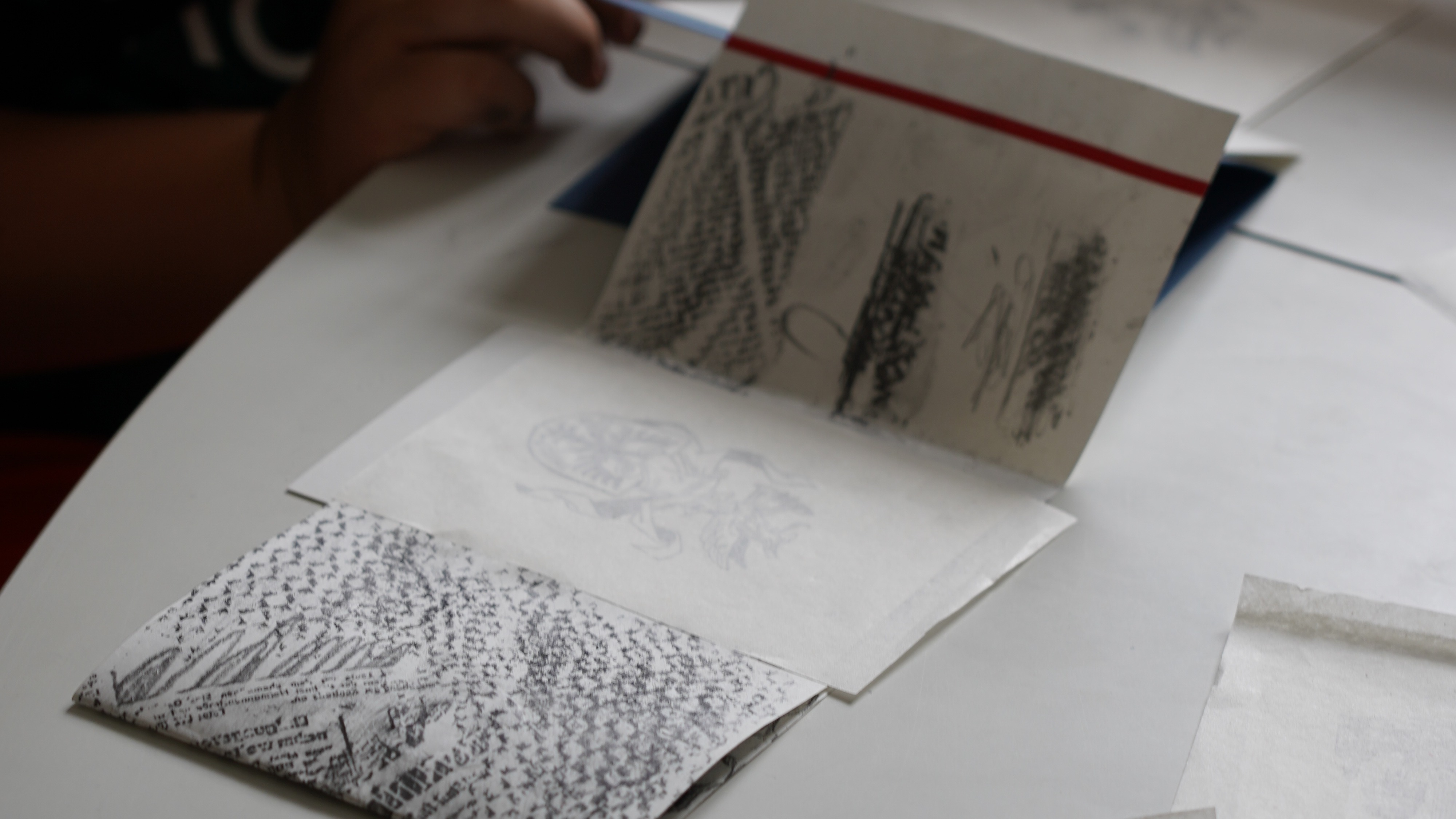 Das Leporello als Künstler*innenbuch
