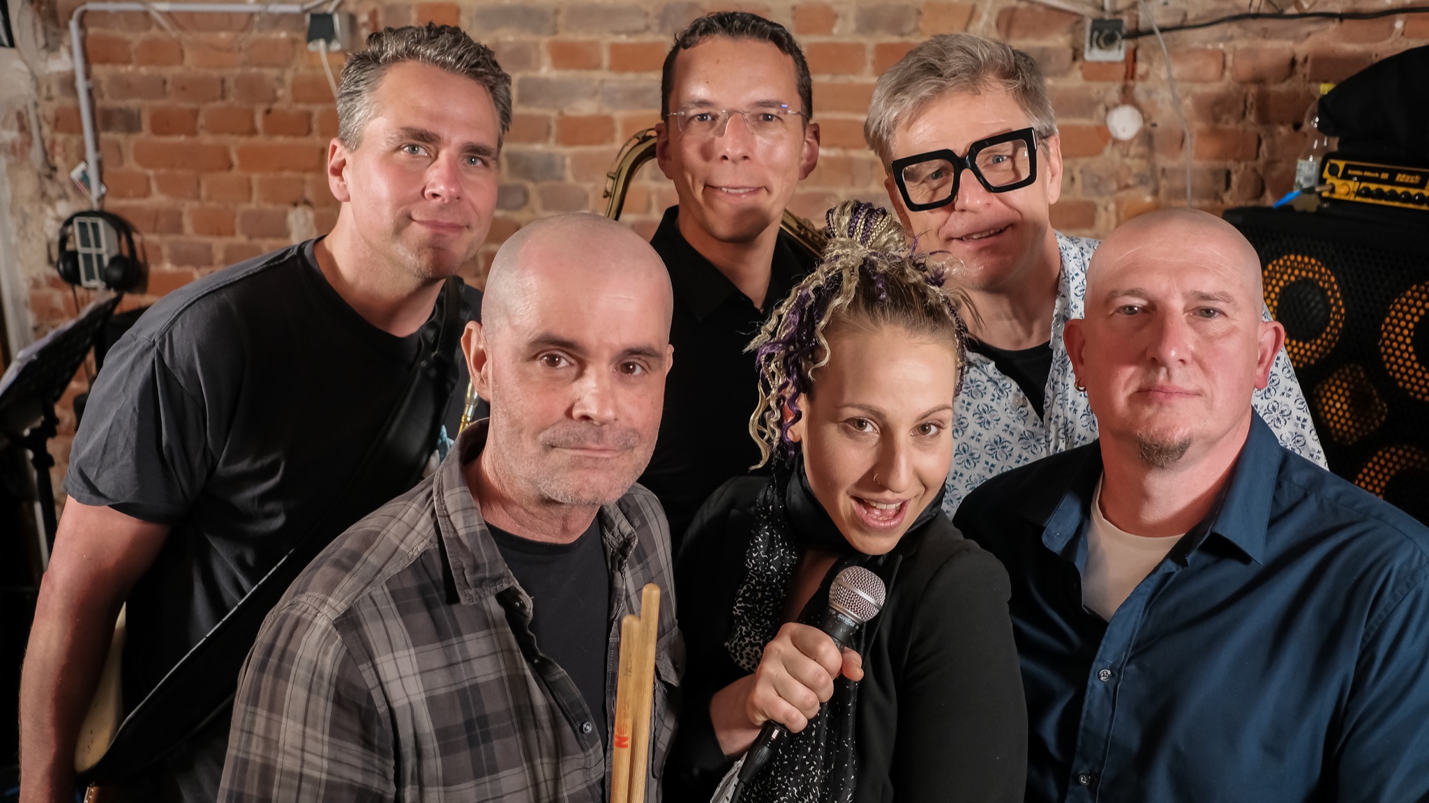 AKONOLINGA x MuSaMe on Stage (acid jazz/neo soul)