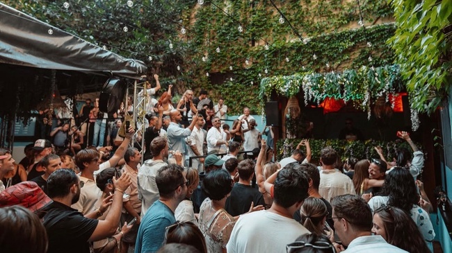 TRUE LOVE - TERRACE OPEN AIR - So. 24.05. @ Kowalski, Stuttgart