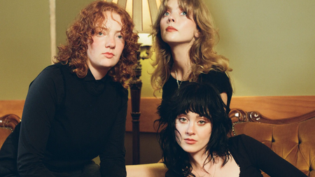 FOLK BITCH TRIO / with Georgia Harner