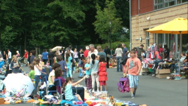 Frühlingsflohmarkt rund ums Kind