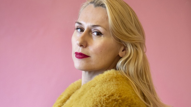 IMPORT EXPORT NEW YEAR`S DANCE