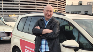 Lesung „Fahrtenbuch – Berichte eines Hamburger Taxifahrers“ mit Ilhami Akter