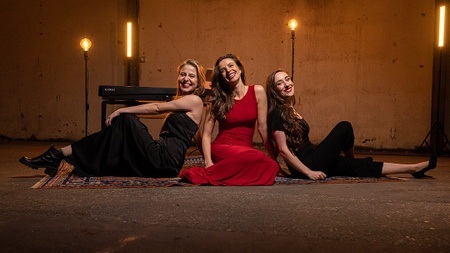 Von Weihnachtsgurke bis Lametta - Theaterlabor Traumgesicht e.V.